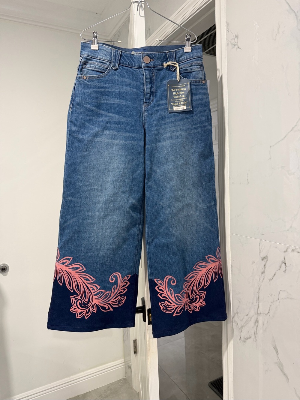 Democracy  Willa Wide-Leg cropped printed Hem Jeans - Blue size 6